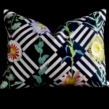 *Lacroix - Flower's Game Bourgeon Cushion Face 24W/18H