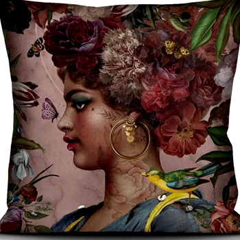 Voglio Bene France - Velvet Cushion - Black Beauty 20SQ - Luscious Synthetic Down Insert