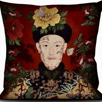 Voglio Bene France - Velvet Cushion - Emperor 20SQ - Luscious Synthetic Down Insert