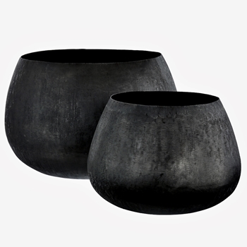 Planter - Squat simple Bulb shape Blackened Hammered Aluminium Metal Set of 2 17w x13H, 24w x18h