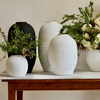 Vase - Konos White Ceramic LG 15x21in