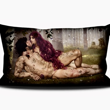 Voglio Bene France - Velvet Cushion The Kiss  26X16in - Synthetic Down Insert